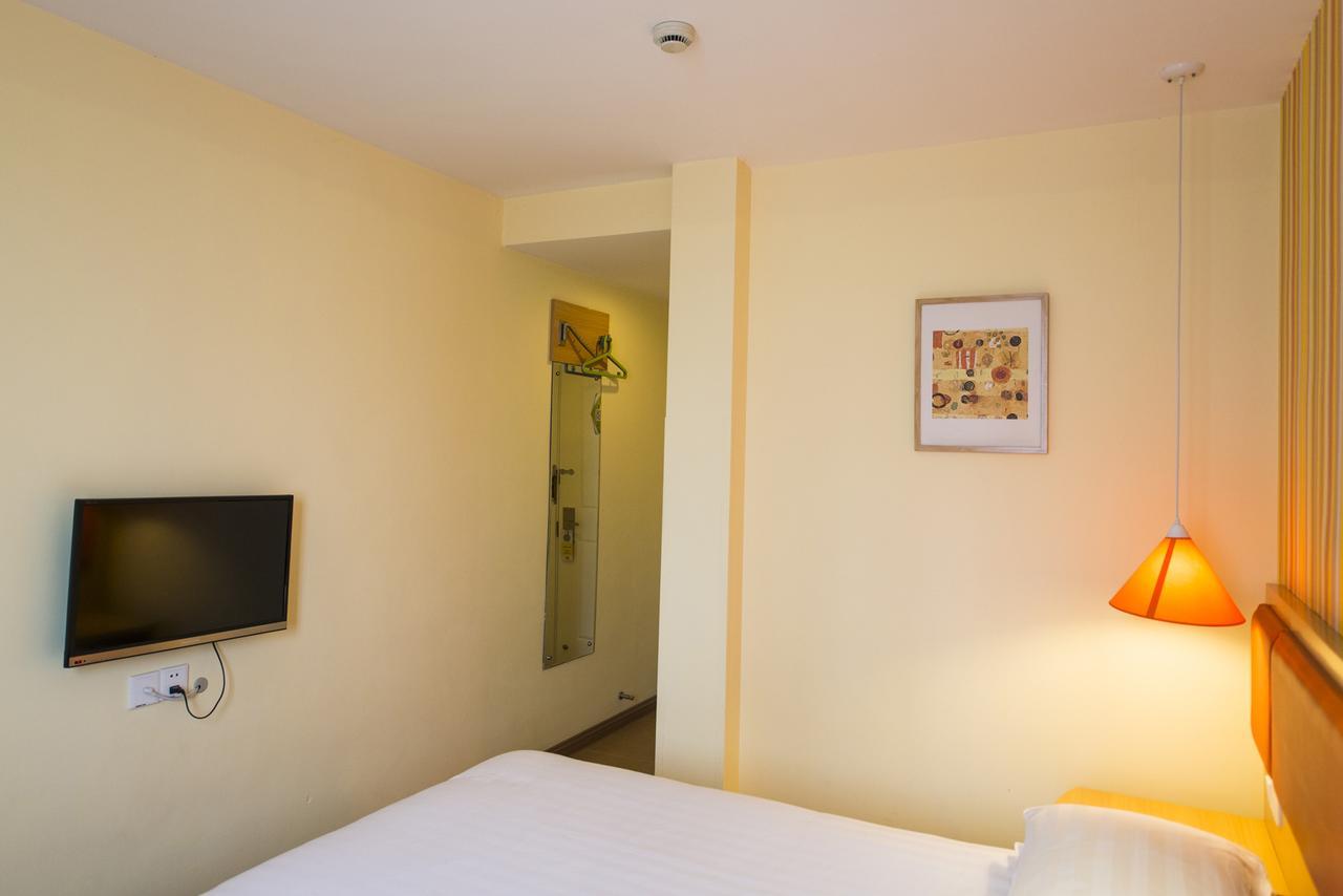 Home Inn Beijing International Exhibition Sanyuanqiao エクステリア 写真